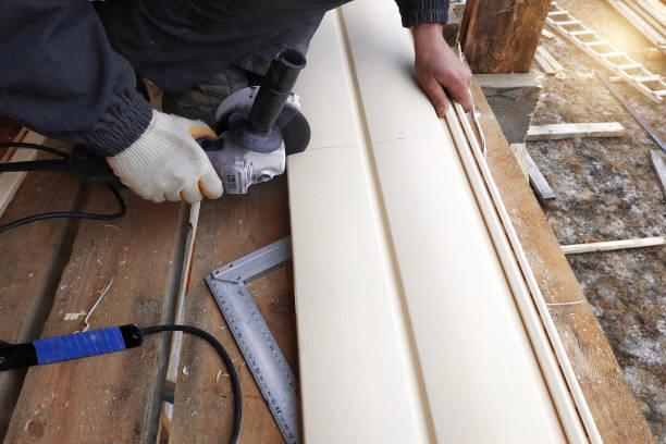 Siding Removal and Disposal in Oak Grove, VA